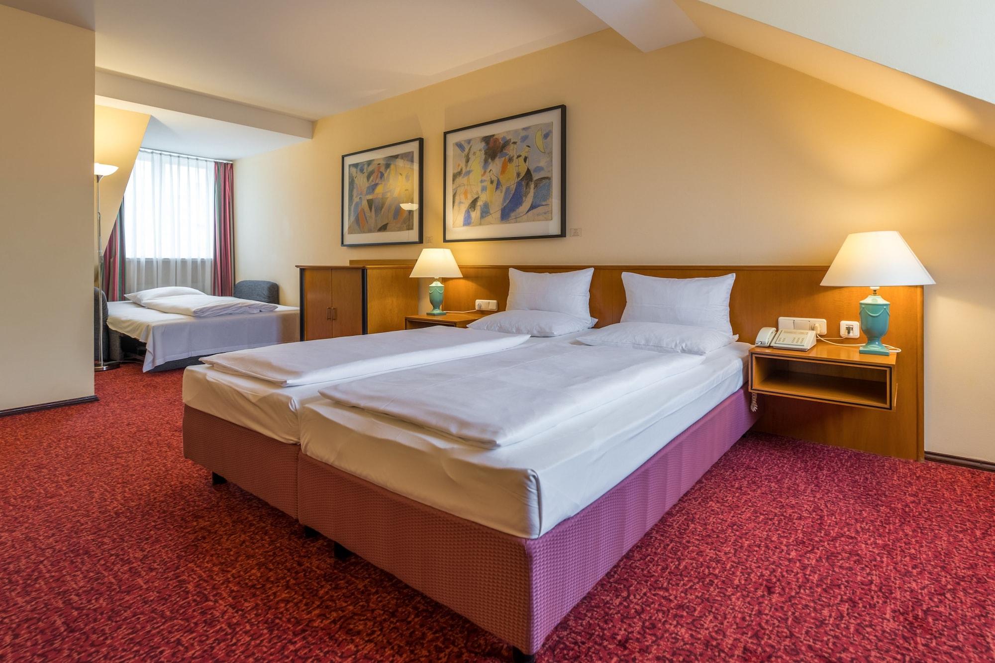 Galerie Hotel Leipziger Hof Екстер'єр фото