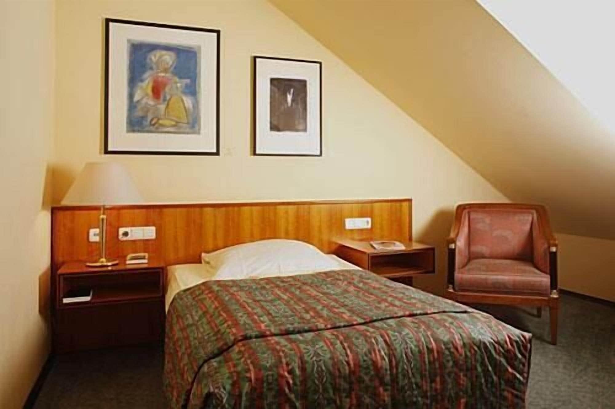 Galerie Hotel Leipziger Hof Екстер'єр фото